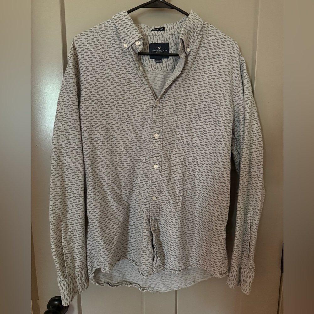 AEO 100% Cotton Shark Button-Down